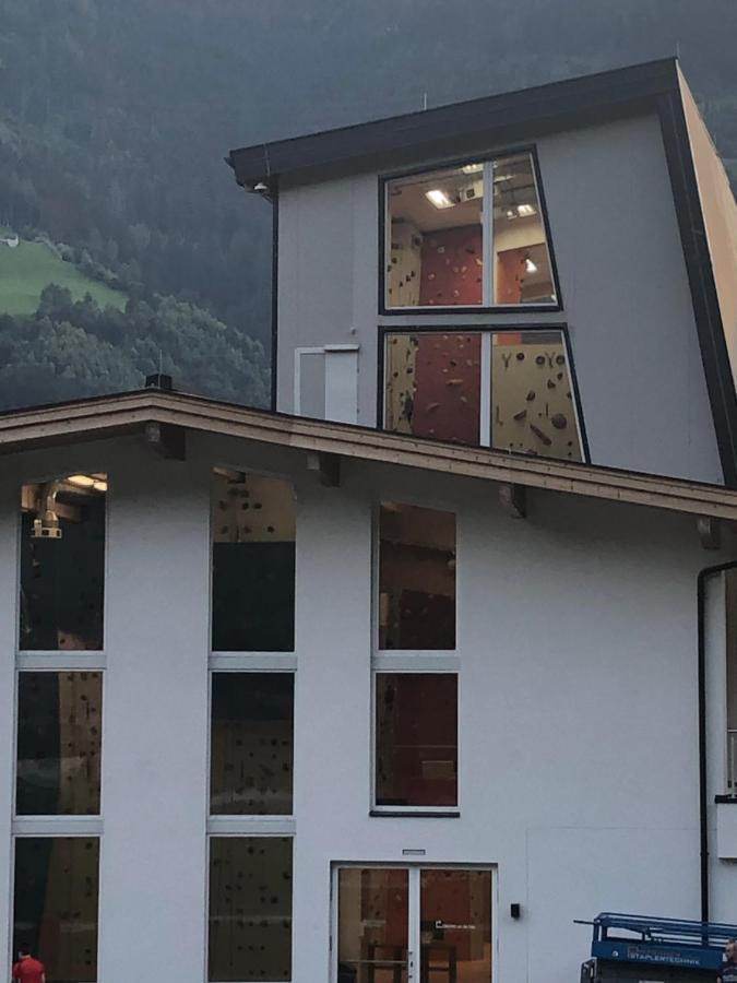 Zillergluckhutte - 5 Sterne Camping Aufenfeld Hotell Aschau Im Zillertal Exteriör bild